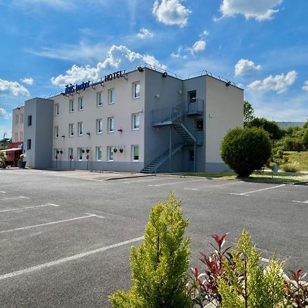 Ibis Budget Noyon Dış mekan fotoğraf
