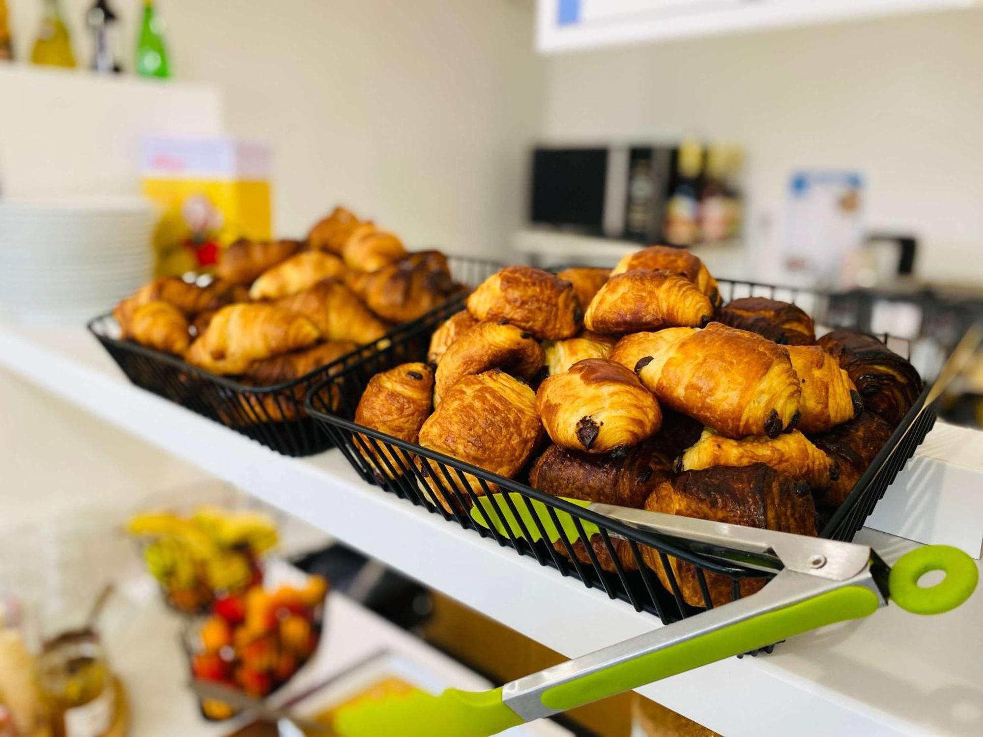 Ibis Budget Noyon Dış mekan fotoğraf