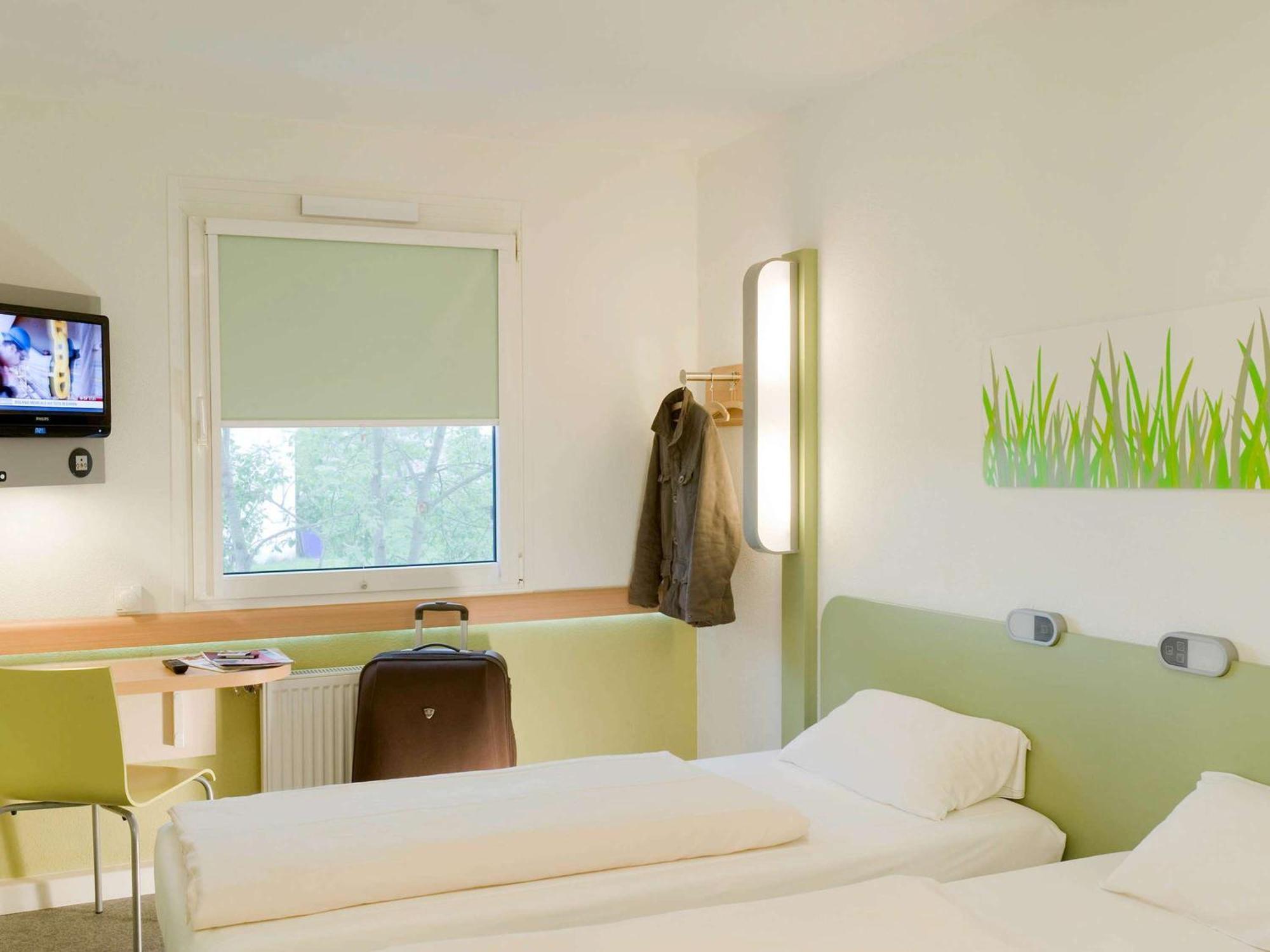 Ibis Budget Noyon Dış mekan fotoğraf